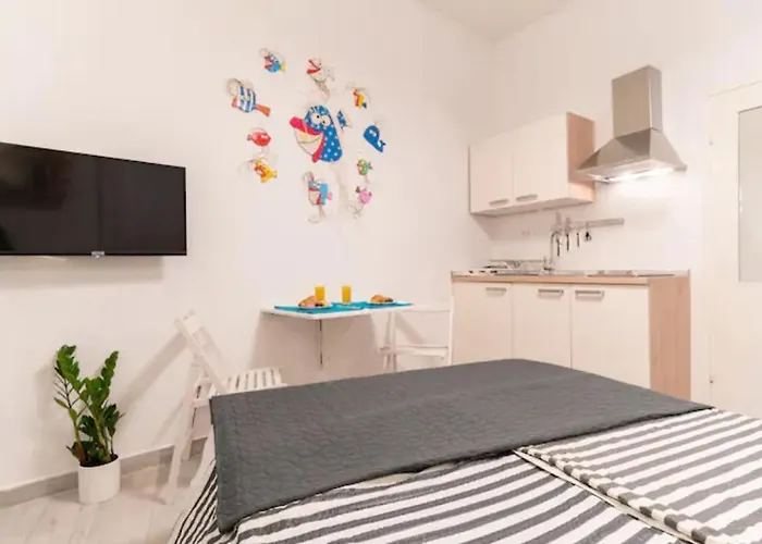 Fish4Wish Old Town Rovinj Studio Apartment